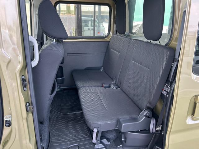 ハイゼットカーゴ デッキバンＧ　衝突軽減ブレーキ　車線逸脱抑制　ＬＥＤオートハイビーム　社外ＡＷ　Ｍ／Ｔタイヤ　スマートミラー　バックカメラ　Ｂｌｕｅｔｏｏｔｈオーディオ　前後ドラレコ　スマートキー　ＥＴＣ　荷台カバー（21枚目）