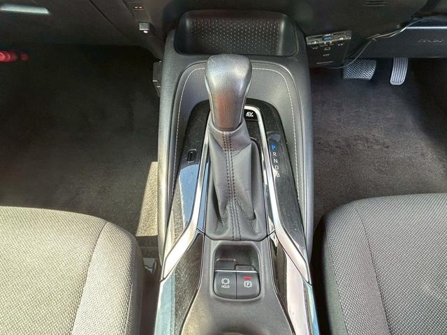 カローラツーリング ハイブリッド　Ｓ　セーフティセンス／純正ナビ／バックカメラ／禁煙車／クルーズコントロール／ＥＴＣ／ドライブレコーダー／ＬＥＤヘッドライト／オートマチックハイビーム（26枚目）
