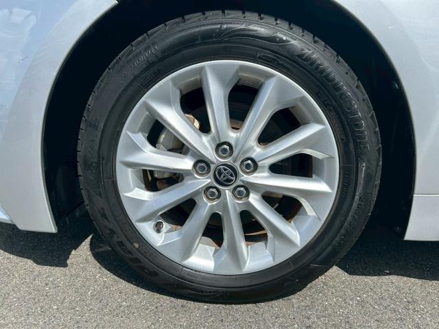 カローラツーリング ハイブリッド　Ｓ　セーフティセンス／純正ナビ／バックカメラ／禁煙車／クルーズコントロール／ＥＴＣ／ドライブレコーダー／ＬＥＤヘッドライト／オートマチックハイビーム（32枚目）