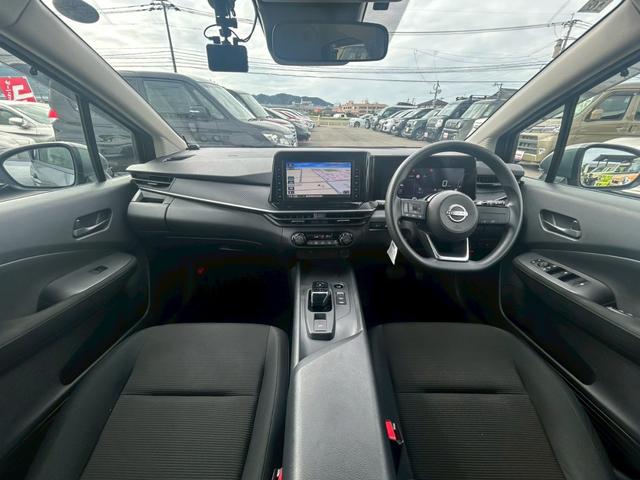 ノート Ｓ　全方位運転支援システム／ナビ取付ＰＫＧ／純正９インチナビ／ＬＥＤヘッドライト・フロントフォグライト／バックモニター／前後ドラレコ／ＥＴＣ（2枚目）