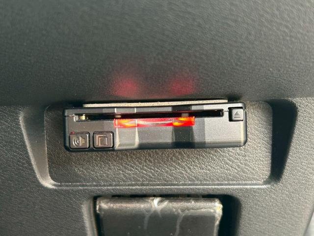 ノート Ｓ　全方位運転支援システム／ナビ取付ＰＫＧ／純正９インチナビ／ＬＥＤヘッドライト・フロントフォグライト／バックモニター／前後ドラレコ／ＥＴＣ（18枚目）