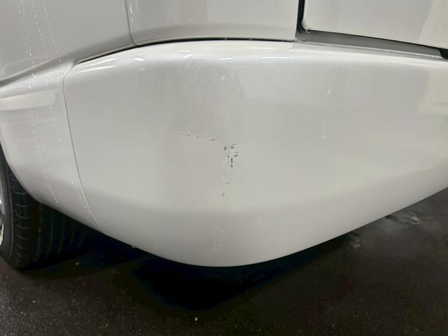 ハイエースバン スーパーＧＬ　ダークプライム　ベッドキット　両側電動スライド　ナビＴＶ　Ｂｌｕｅｔｏｏｔｈ　バックカメラ　スマートキー　ＥＴＣ　専用シート　純正１５インチＡＷ　ホワイトレタータイヤ　ＬＥＤヘッドライト　タイミングチェーン　禁煙車（37枚目）