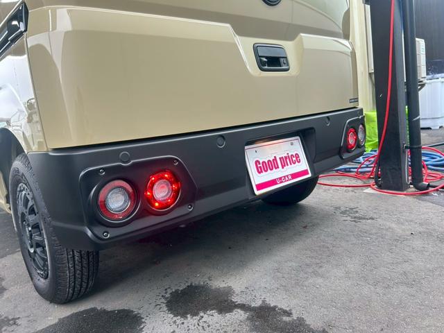 ハイゼットカーゴ クルーズターボ　ゴードンミラー仕様　専用丸目フェイス＆リアバンパー　ルーフキャリア　サイドオーニング　１２インチＡＷ　木目調ラゲッジスペース　両側電動スライド　スマアシ　ナビＴＶ　前後ドラレコ　スマートキー　ＥＴＣ（13枚目）