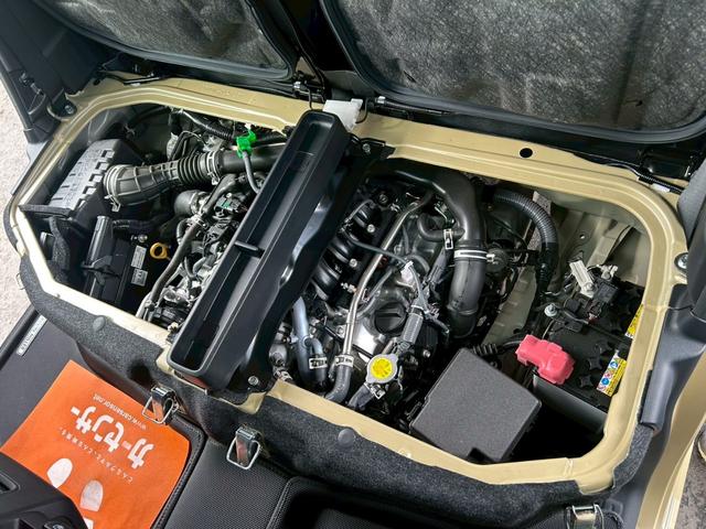 ハイゼットカーゴ クルーズターボ　ゴードンミラー仕様　専用丸目フェイス＆リアバンパー　ルーフキャリア　サイドオーニング　１２インチＡＷ　木目調ラゲッジスペース　両側電動スライド　スマアシ　ナビＴＶ　前後ドラレコ　スマートキー　ＥＴＣ（16枚目）