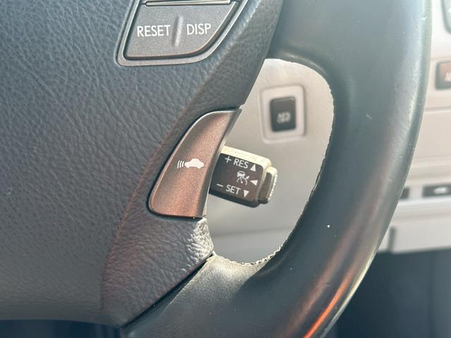 ＬＳ ＬＳ６００ｈ　Ｉパッケージ　ムーンルーフ／フルエアロ／前方プリクラッシュセーフティ／クルーズコントロール／革巻きコンビステアリング／ステアリングヒーター．／セミアニリン革シート／コンフォータブルエアシート／電動サンシェード（23枚目）