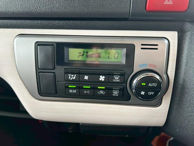 ハイエースバン スーパーＧＬ　リラクベース　タイプＩＩ　モデリスタ特装車　５型ディーゼル　専用１５インチＡＷ　ＴＯＹＯＴＡエンブレム付きグリル　専用シートカラー　白木目調ロンリュームフロア　白の久米町インパネ　ナビ　バックカメラ　スマートキー　ＥＴＣ２．０（30枚目）