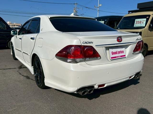 クラウン ２．５アスリート　アニバーサリーエディション　サイドモニター／ＨＤＤナビ／電動サンシェード／パワーシート／シートヒーター／ベンチレーション／クリアランスソナー／バックカメラ／クルーズコントロール／ＥＴＣ／フルセグＴＶ（4枚目）