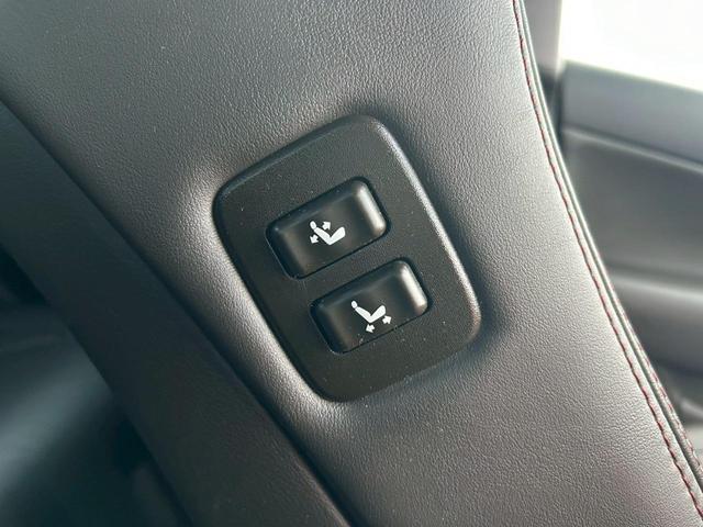 クラウン ２．５アスリート　アニバーサリーエディション　サイドモニター／ＨＤＤナビ／電動サンシェード／パワーシート／シートヒーター／ベンチレーション／クリアランスソナー／バックカメラ／クルーズコントロール／ＥＴＣ／フルセグＴＶ（30枚目）