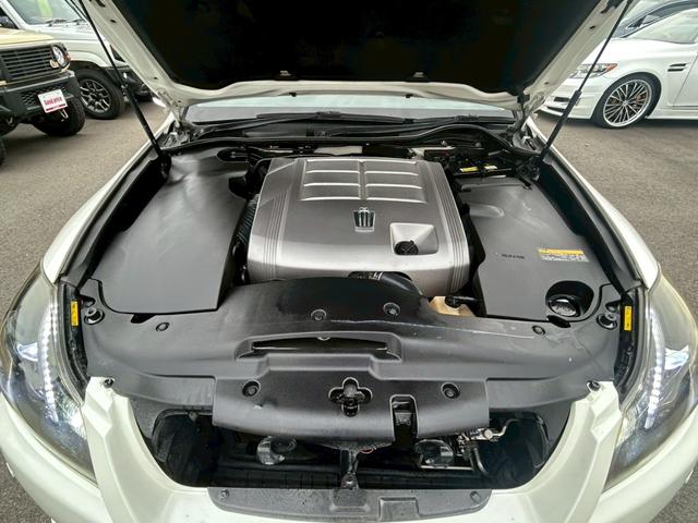 クラウン ２．５アスリート　アニバーサリーエディション　サイドモニター／ＨＤＤナビ／電動サンシェード／パワーシート／シートヒーター／ベンチレーション／クリアランスソナー／バックカメラ／クルーズコントロール／ＥＴＣ／フルセグＴＶ（41枚目）