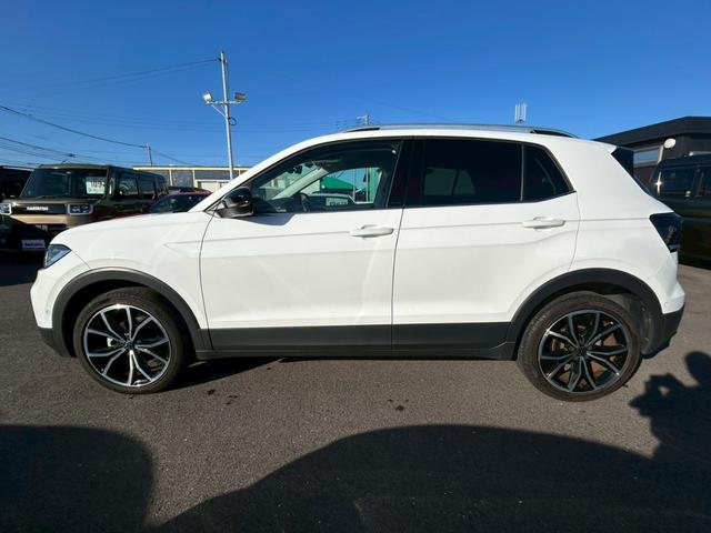 Ｔ－クロス ＴＳＩ　スタイル　９．２インチタッチスクリーン／ＢＳＭ／ワイヤレス充電／バックモニター／ハイビームアシスト／禁煙車／ＥＴＣ２．０／前後ドライブレコーダー（3枚目）