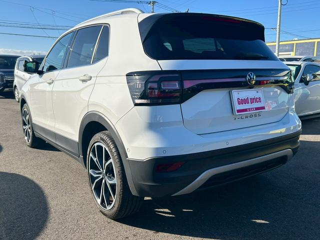 Ｔ－クロス ＴＳＩ　スタイル　９．２インチタッチスクリーン／ＢＳＭ／ワイヤレス充電／バックモニター／ハイビームアシスト／禁煙車／ＥＴＣ２．０／前後ドライブレコーダー（4枚目）