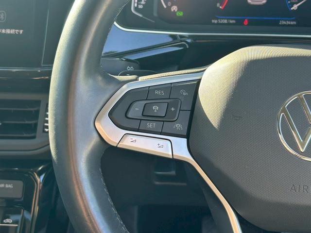 Ｔ－クロス ＴＳＩ　スタイル　９．２インチタッチスクリーン／ＢＳＭ／ワイヤレス充電／バックモニター／ハイビームアシスト／禁煙車／ＥＴＣ２．０／前後ドライブレコーダー（22枚目）