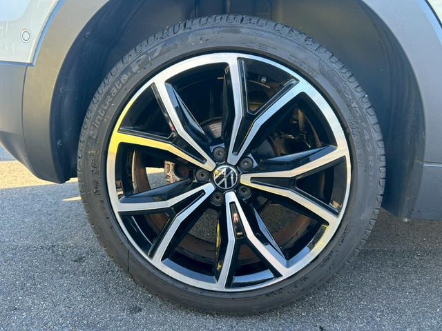 Ｔ－クロス ＴＳＩ　スタイル　９．２インチタッチスクリーン／ＢＳＭ／ワイヤレス充電／バックモニター／ハイビームアシスト／禁煙車／ＥＴＣ２．０／前後ドライブレコーダー（33枚目）