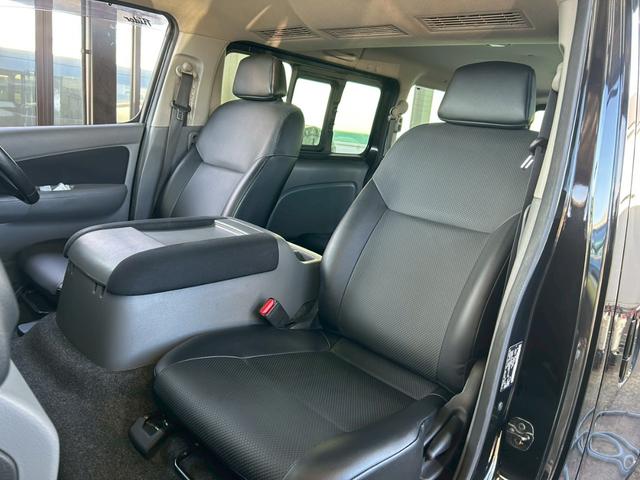 NV350キャラバンバン ロングライダープレミアムGXプロ・スタイルパッケージ 中期型 フルエアロ 15インチAW 衝突帰依減ブレーキ ナビTV Blu-ray再生 Bluetooth アラウンドビューモニター スマートキー ETC ドラレコ タイミングチェーン 4ナンバー貨物(19枚目)