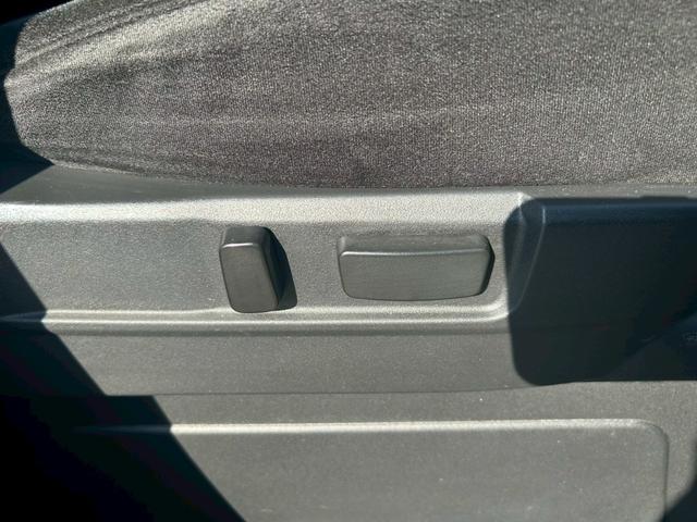 ◆パワーシート（運転席）◆