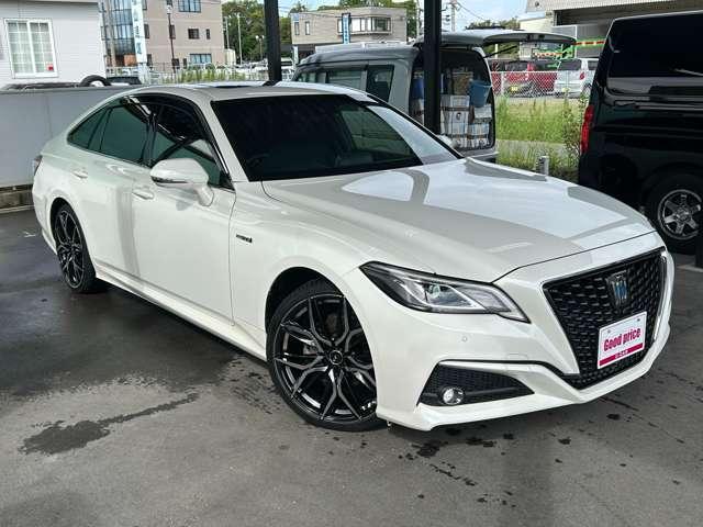 Ｗｅｄｓ２０インチＡＷ◆サンルーフ◆衝突軽減ブレーキ◆車速追従クルーズコントロール◆車線逸脱抑制◆ＢＳＭ◆ＲＣＴＡ◆ＬＥＤオートハイビーム◆ＬＥＤフォグ◆前後クリアランスソナー◆タイミングチェーン駆動