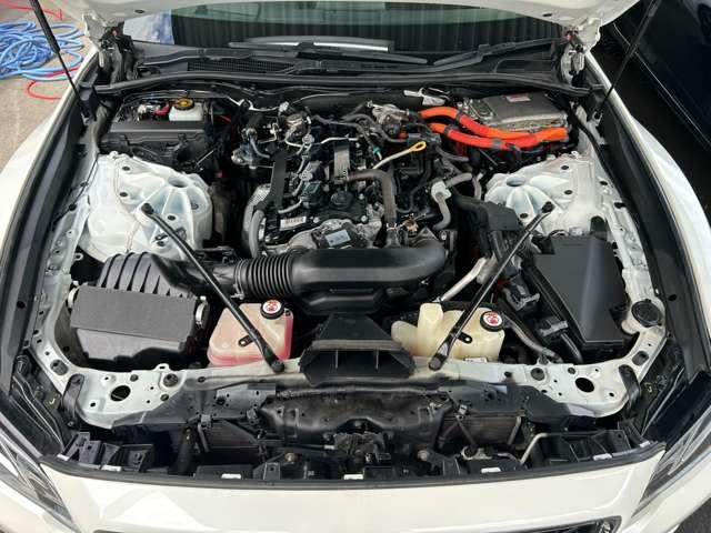 トヨタハイブリッドシステム◆Ａ２５Ａ−ＦＸＳエンジン＋１ＫＭモーター◆２．５Ｌ直列４気筒ＤＯＨＣ◆Ｄ−４Ｓ◆タイミングチェーン駆動◆ニッケル水素ＨＶバッテリー◆レギュラーガソリン仕様