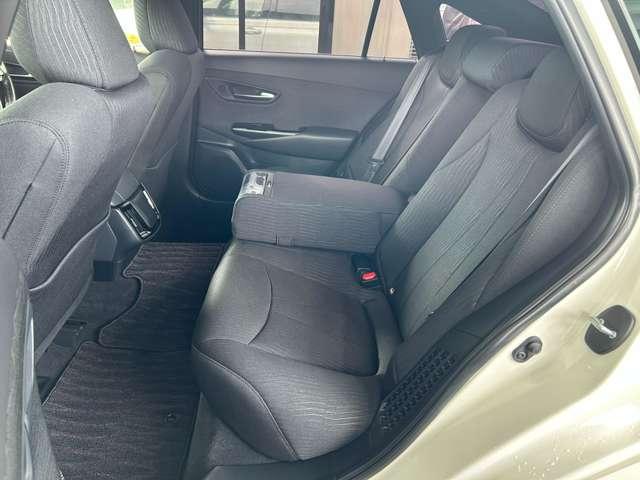 後席カーテンエアバッグ◆センターアームレスト付き