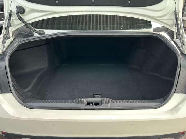 ラゲッジスペース