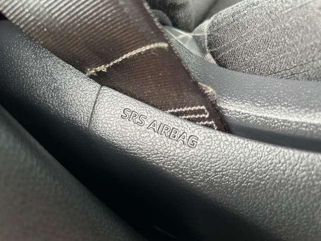 前席サイドエアバッグ
