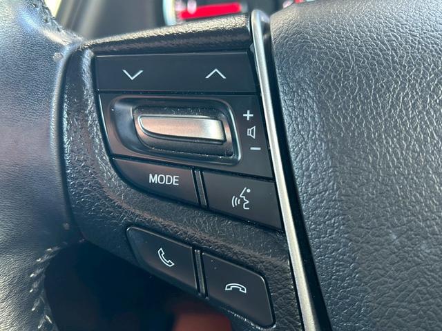 ステアリングオーディオ＆ハンズフリースイッチ