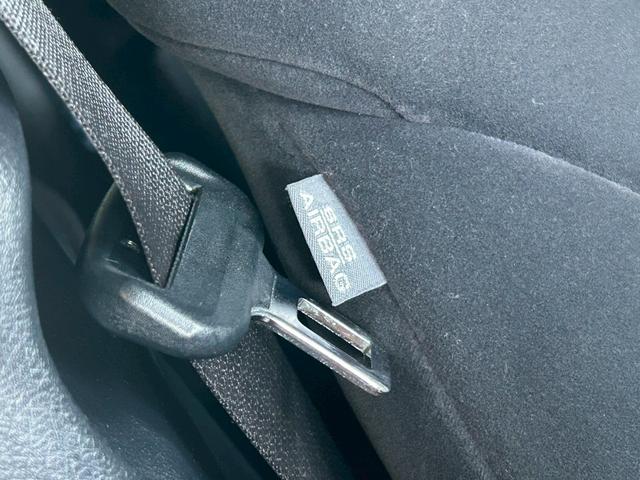 前席サイドエアバッグ