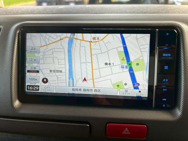 ハイエースバン ロングスーパーＧＬ　丸目フェイス　車中泊ベッドキット　１７インチＡＷ　ホワイトレタータイヤ　ローダウン　ＬＥＤテール　ナビＴＶ　フリップダウンモニター　バックカメラ　ブラウンレザー調シートカバー　タイミングチェーン駆動（26枚目）