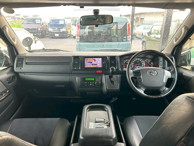 ハイエースバン スーパーGL ダークプライム 両側電動スライドドア ナビTV 12.1型フリップダウンモニター Bluetooth バックカメラ スマートキー 専用シート ダークメッキグリル 15インチAW LEDヘッドライト タイミングチェーン(2枚目)