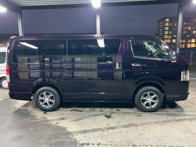 ハイエースバン スーパーGL ダークプライム 両側電動スライドドア ナビTV 12.1型フリップダウンモニター Bluetooth バックカメラ スマートキー 専用シート ダークメッキグリル 15インチAW LEDヘッドライト タイミングチェーン(7枚目)