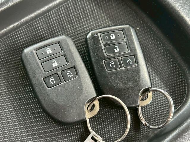 ハイエースバン スーパーGL ダークプライム 両側電動スライドドア ナビTV 12.1型フリップダウンモニター Bluetooth バックカメラ スマートキー 専用シート ダークメッキグリル 15インチAW LEDヘッドライト タイミングチェーン(33枚目)