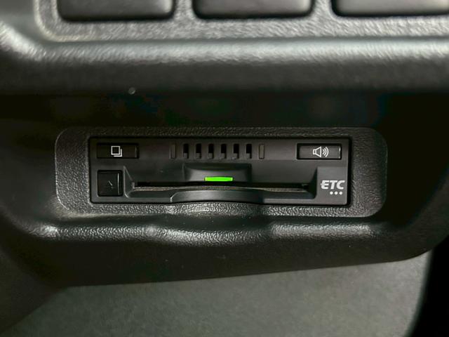 ハイエースバン スーパーGL ダークプライム 両側電動スライドドア ナビTV 12.1型フリップダウンモニター Bluetooth バックカメラ スマートキー 専用シート ダークメッキグリル 15インチAW LEDヘッドライト タイミングチェーン(34枚目)