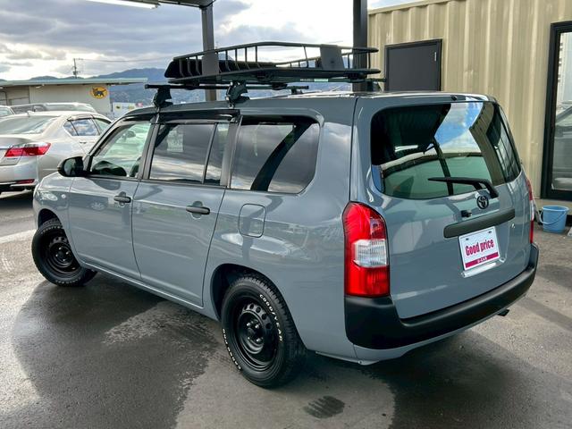 プロボックス ＧＬ　グレー全塗装済み　ルーフキャリア　ナビＴＶ　Ｂｌｕｅｔｏｏｔｈ　バックカメラ　衝突軽減ブレーキ　車線逸脱警報　オートハイビーム　前後ドラレコ　キーレス　ワンオーナー　タイミングチェーン　４ナンバー登録（4枚目）