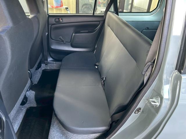 プロボックス ＧＬ　グレー全塗装済み　ルーフキャリア　ナビＴＶ　Ｂｌｕｅｔｏｏｔｈ　バックカメラ　衝突軽減ブレーキ　車線逸脱警報　オートハイビーム　前後ドラレコ　キーレス　ワンオーナー　タイミングチェーン　４ナンバー登録（18枚目）