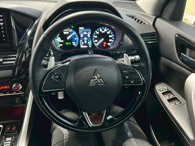 エクリプスクロスＰＨＥＶ Ｇ　衝突軽減ブレーキ　車速追従クルーズコントロール　車線逸脱警報　ナビ　Ｂｌｕｅｔｏｏｔｈ　バックカメラ　スマートキー　ＥＴＣ　１８インチＡＷ　ＬＥＤヘッドライト　シート＆ステアリングヒーター　ドラレコ（33枚目）