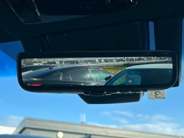 ���f�W�^���C���i�[�~���[���h�����R��