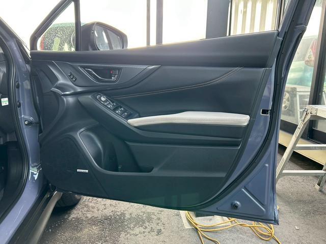 �^�]�ȃh�A�g����