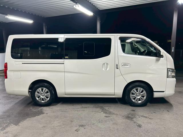 ＮＶ３５０キャラバンバン ロングプレミアムＧＸ　ナビＴＶ　Ｂｌｕｅｔｏｏｔｈオーディオ　バックカメラ　スマートキー２個　ＥＴＣ　後席クーラー＆ヒーター　スライドドアイージークローザー　４ナンバー貨物登録　タイミングチェーン駆動（7枚目）