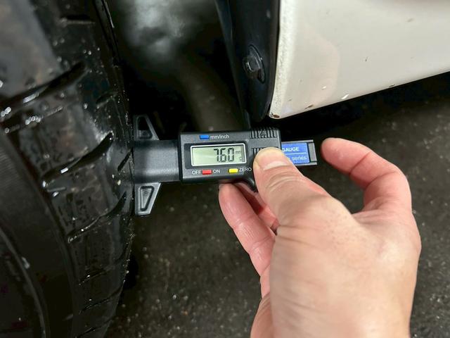 ＮＶ３５０キャラバンバン ロングプレミアムＧＸ　ナビＴＶ　Ｂｌｕｅｔｏｏｔｈオーディオ　バックカメラ　スマートキー２個　ＥＴＣ　後席クーラー＆ヒーター　スライドドアイージークローザー　４ナンバー貨物登録　タイミングチェーン駆動（12枚目）