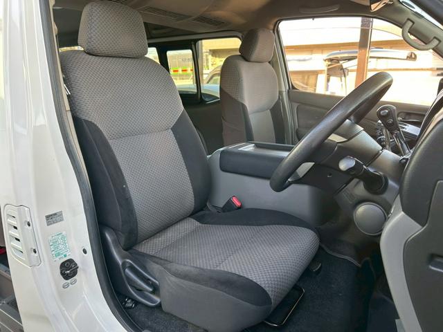 ＮＶ３５０キャラバンバン ロングプレミアムＧＸ　ナビＴＶ　Ｂｌｕｅｔｏｏｔｈオーディオ　バックカメラ　スマートキー２個　ＥＴＣ　後席クーラー＆ヒーター　スライドドアイージークローザー　４ナンバー貨物登録　タイミングチェーン駆動（14枚目）