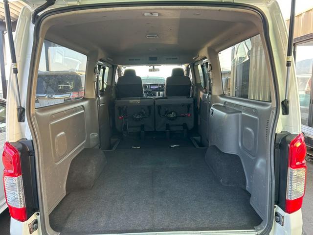 ＮＶ３５０キャラバンバン ロングプレミアムＧＸ　ナビＴＶ　Ｂｌｕｅｔｏｏｔｈオーディオ　バックカメラ　スマートキー２個　ＥＴＣ　後席クーラー＆ヒーター　スライドドアイージークローザー　４ナンバー貨物登録　タイミングチェーン駆動（19枚目）