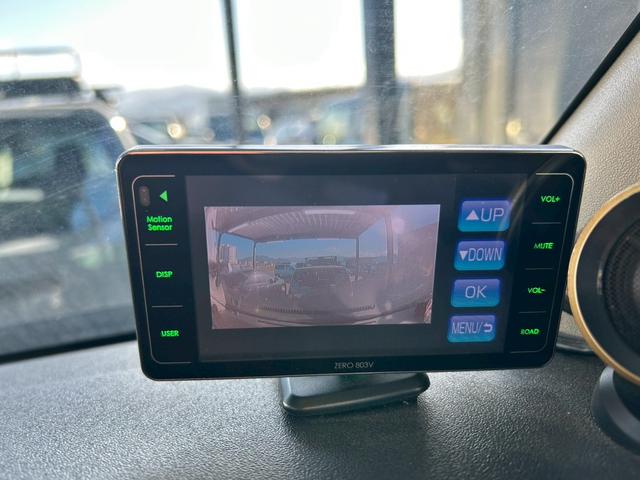 ハイエースバン ロングスーパーＧＬ　ベッドキット　ナビＴＶ　フリップダウンモニター　バックカメラ　ドラレコ　デイトナホイール　ＭＴタイヤ　ローダウン　フロントアンダースポイラー　ＬＥＤヘッドライト　ＥＴＣ　４型　タイミングチェーン駆動（33枚目）