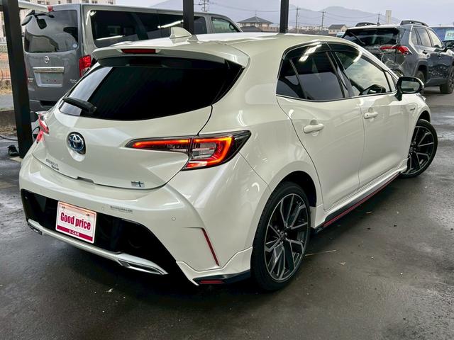 カローラスポーツ ハイブリッドG Z TRDエアロ 衝突軽減ブレーキ 車線逸脱抑制 レーダークルーズコントロール LEDオートハイビーム HUD ナビTV Bluetooth バックカメラ スマートキー ETC ステアリングヒーター(6枚目)