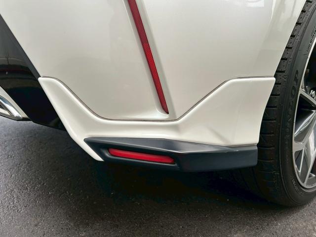 カローラスポーツ ハイブリッドG Z TRDエアロ 衝突軽減ブレーキ 車線逸脱抑制 レーダークルーズコントロール LEDオートハイビーム HUD ナビTV Bluetooth バックカメラ スマートキー ETC ステアリングヒーター(15枚目)