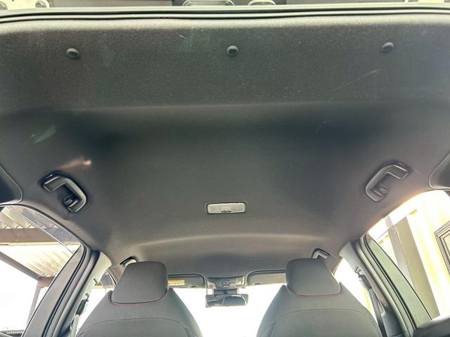 カローラスポーツ ハイブリッドG Z TRDエアロ 衝突軽減ブレーキ 車線逸脱抑制 レーダークルーズコントロール LEDオートハイビーム HUD ナビTV Bluetooth バックカメラ スマートキー ETC ステアリングヒーター(27枚目)