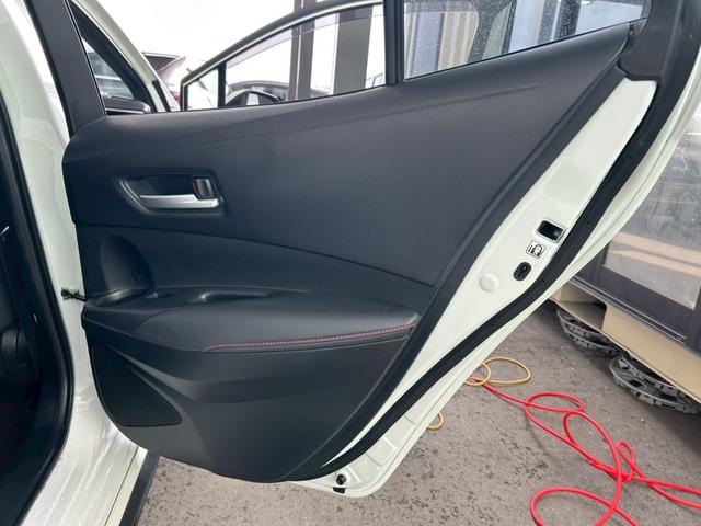 カローラスポーツ ハイブリッドG Z TRDエアロ 衝突軽減ブレーキ 車線逸脱抑制 レーダークルーズコントロール LEDオートハイビーム HUD ナビTV Bluetooth バックカメラ スマートキー ETC ステアリングヒーター(30枚目)