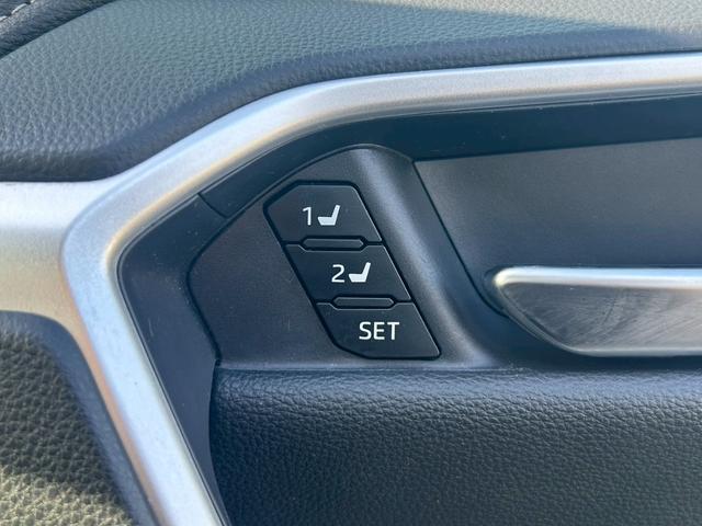 ＲＡＶ４ ハイブリッドＧ　モデリスタエアロ／パワーバックドア／純正９インチナビ／セーフティセンス／パワーシート／シートポジションメモリー／シートヒーター／ＥＴＣ（28枚目）