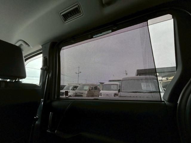 �����[���T���V�F�[�h��