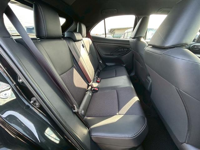 ヤリスクロス ハイブリッドＺ　８インチＤＡ＋ナビ／パノラミックビューモニター／ＢＳＭ／セーフティセンス／シートヒーター／レーダークルーズコントロール／フルセグＴＶ／ＬＥＤヘッドランプ／ステアリングヒーター／パワーシート／ＥＴＣ（10枚目）