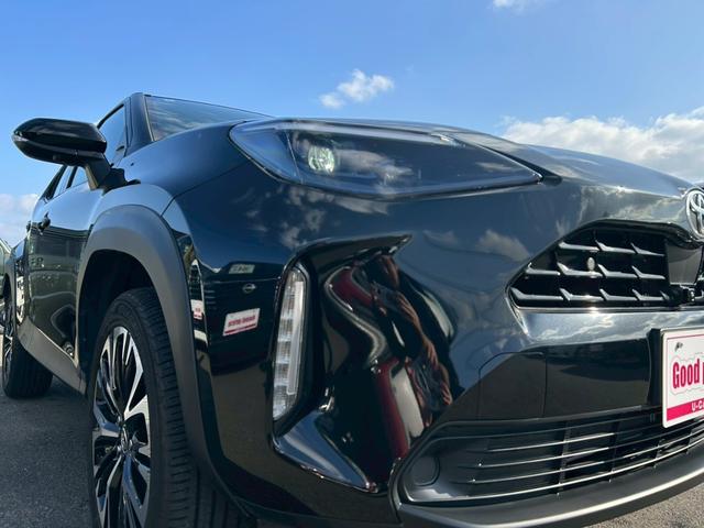 ヤリスクロス ハイブリッドＺ　８インチＤＡ＋ナビ／パノラミックビューモニター／ＢＳＭ／セーフティセンス／シートヒーター／レーダークルーズコントロール／フルセグＴＶ／ＬＥＤヘッドランプ／ステアリングヒーター／パワーシート／ＥＴＣ（28枚目）