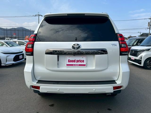 ランドクルーザープラド ＴＸ　Ｌパッケージ　７０ｔｈアニバーサリーリミテッド　ムーンルーフ／７人乗り／純正９インチナビ／全方位モニター／黒ラダータイプルーフレール／ＢＳＭ／ワンオーナー／セーフティセンス／革シート／電動格納シート（３列目）／パワーシート／快適温熱シート（5枚目）
